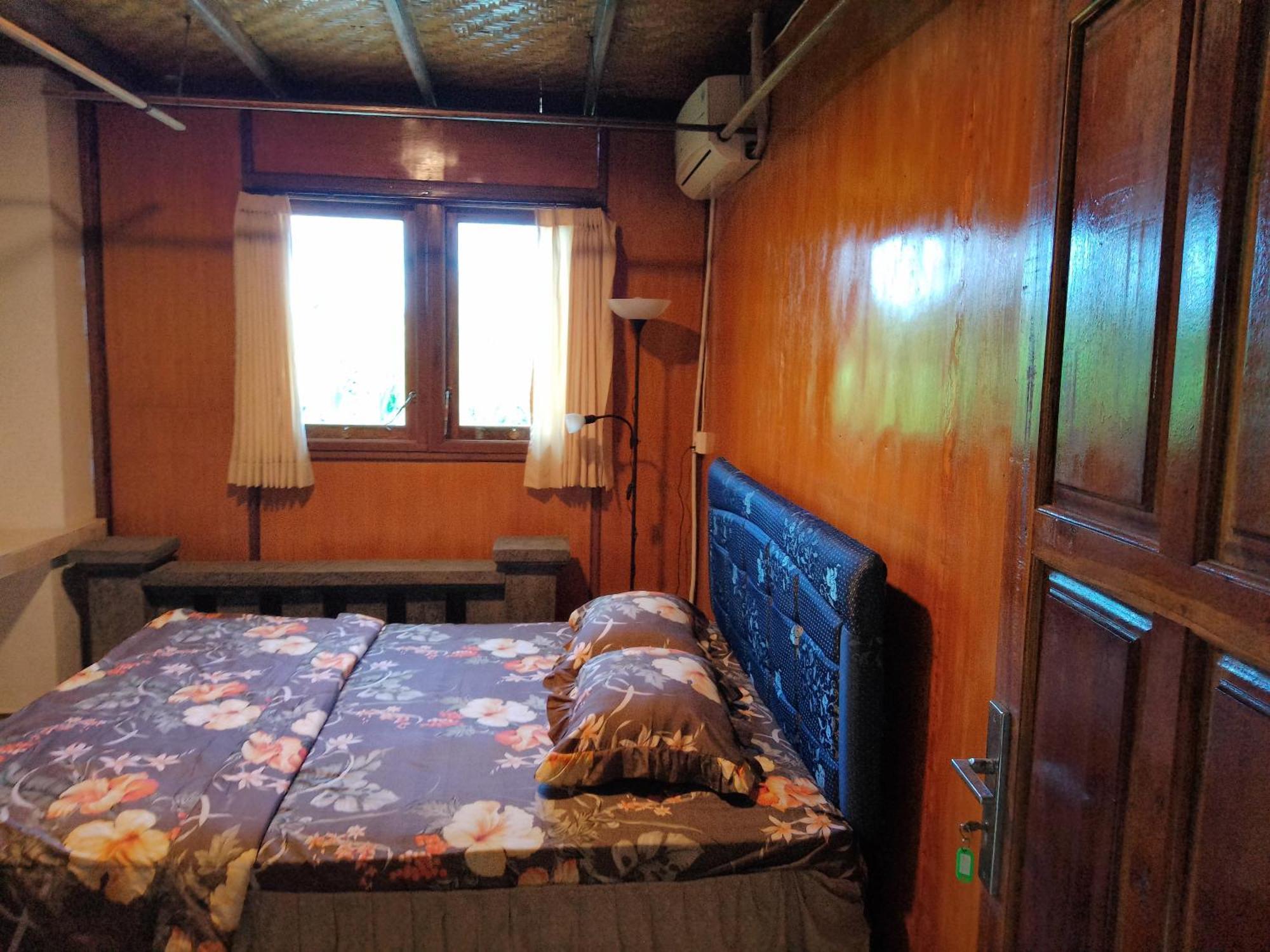 Pondok Diana Yuki Jasri Номер фото